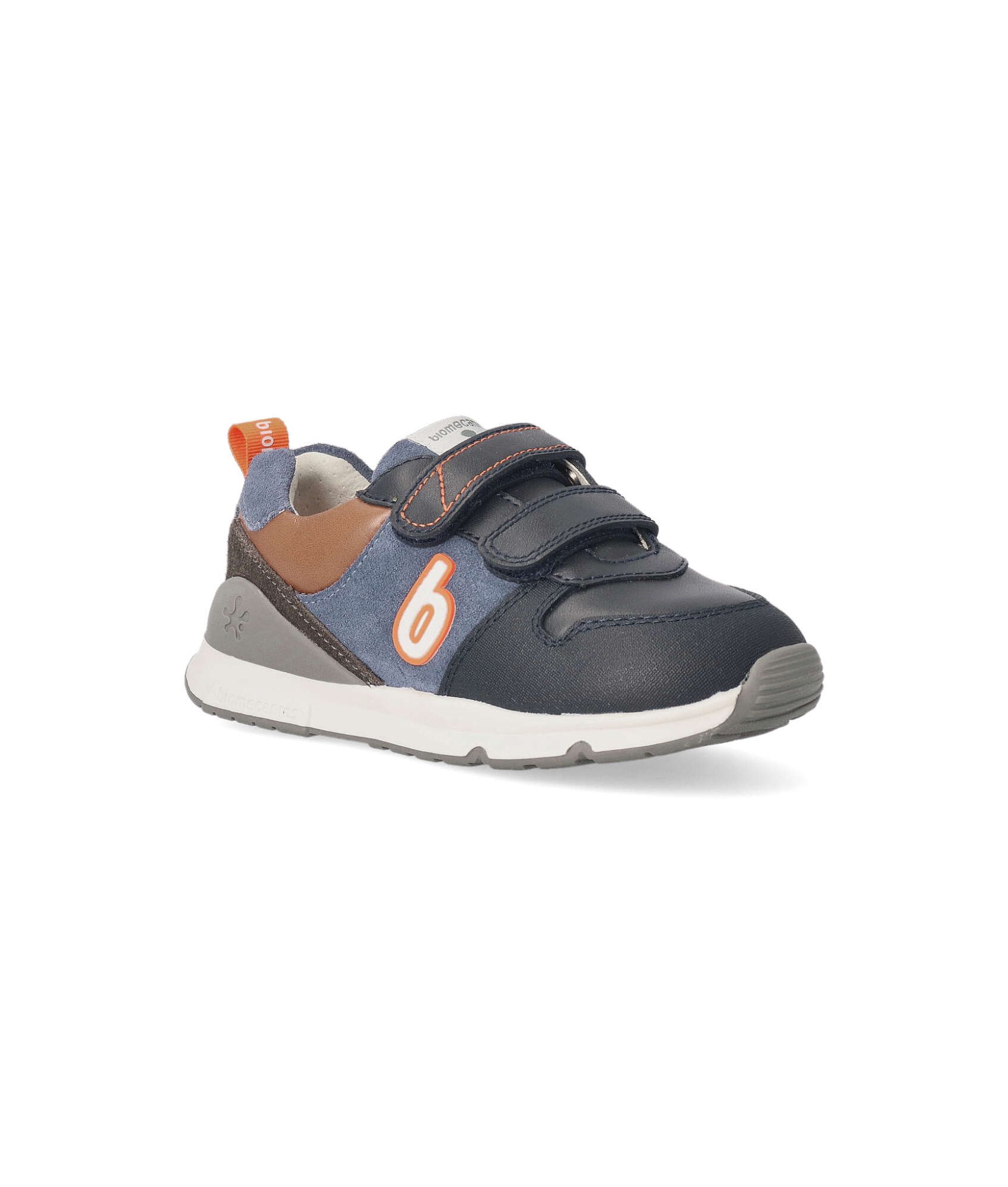 BIOMECANICS Zapato sport urbano casual ni o